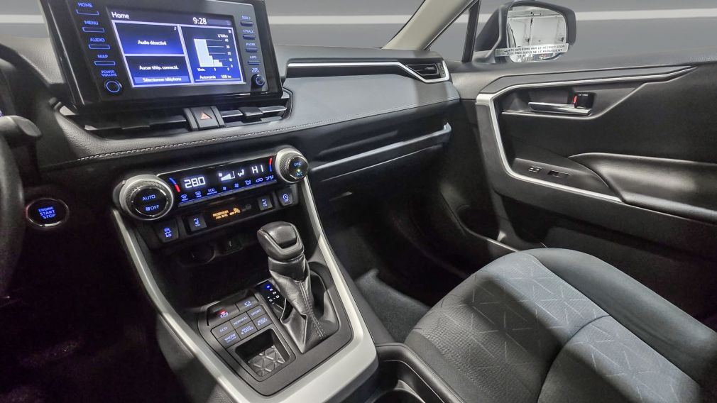 Toyota Rav 4 XLE 2021 d&rsquo;occasion à vendre - 18