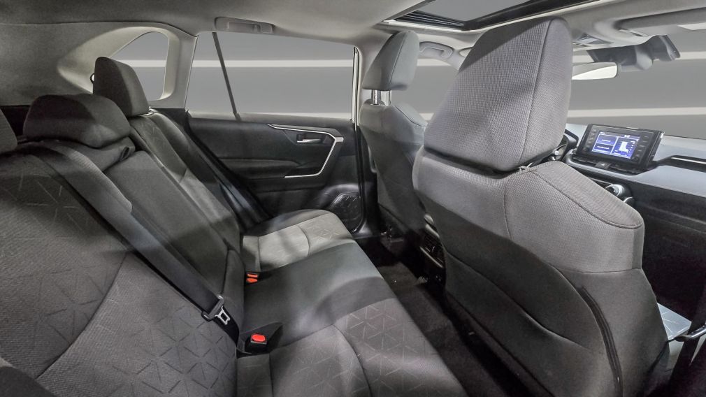 Toyota Rav 4 XLE 2021 d&rsquo;occasion à vendre - 21