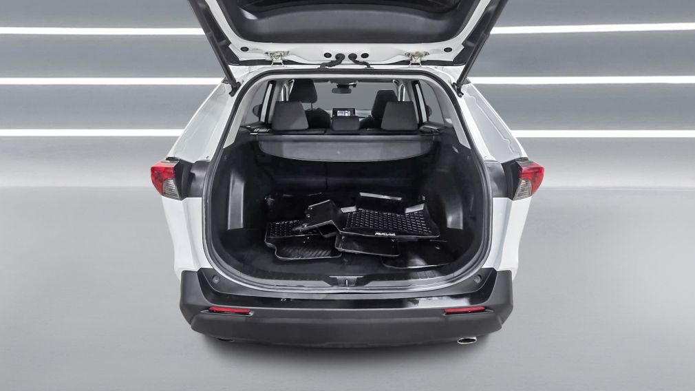 Toyota Rav 4 XLE 2021 d&rsquo;occasion à vendre - 22