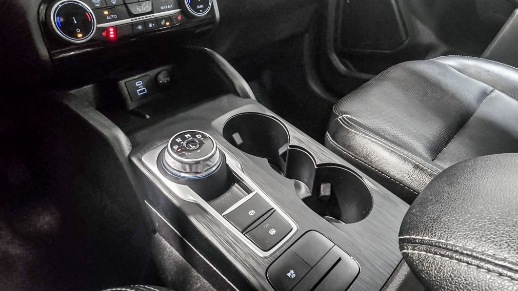 Ford Escape SEL Hybrid 2022 d&rsquo;occasion à vendre - 26