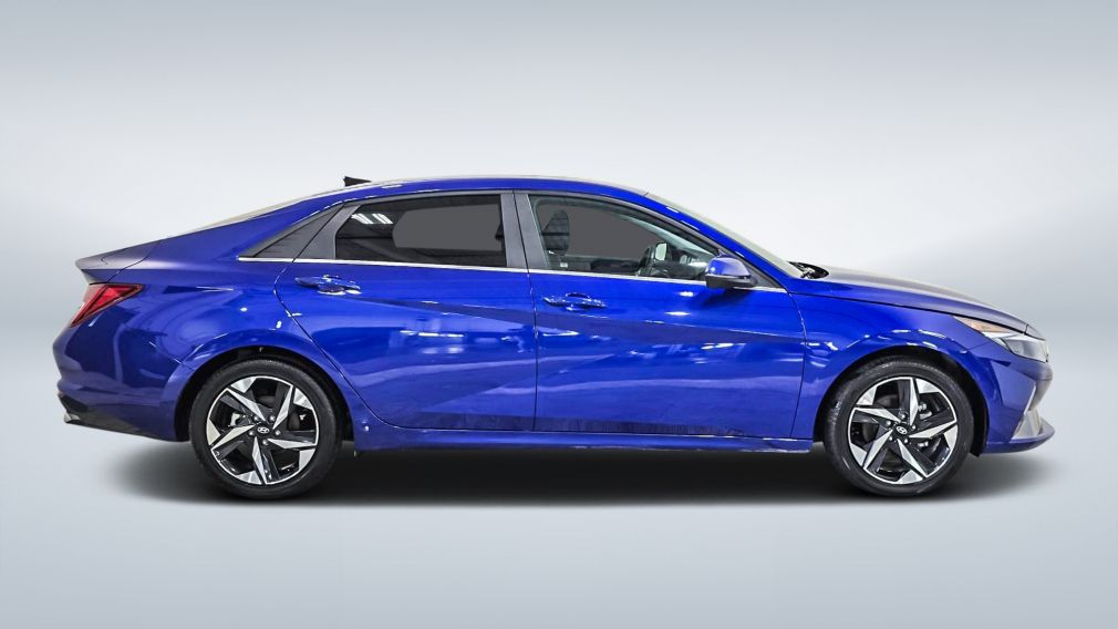 Hyundai Elantra Luxury 2023 d&rsquo;occasion à vendre - 8