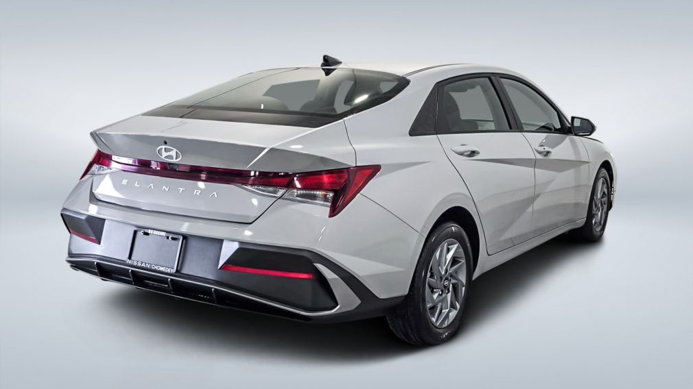 Hyundai Elantra Preferred 2025 d&rsquo;occasion à vendre - 7