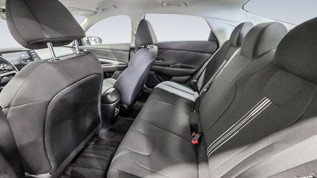 Hyundai Elantra Preferred 2025 d&rsquo;occasion à vendre - 23