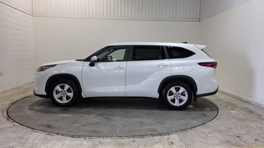 Toyota Highlander LE 2023 d&rsquo;occasion à vendre - 4
