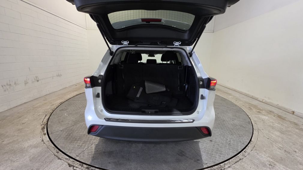 Toyota Highlander LE 2023 d&rsquo;occasion à vendre - 30