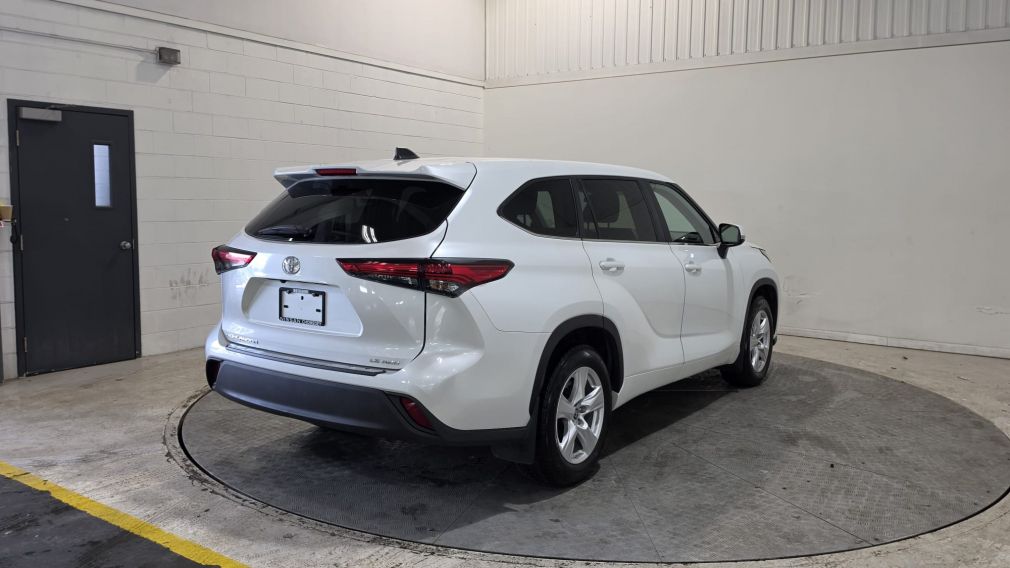 Toyota Highlander LE 2023 d&rsquo;occasion à vendre - 7