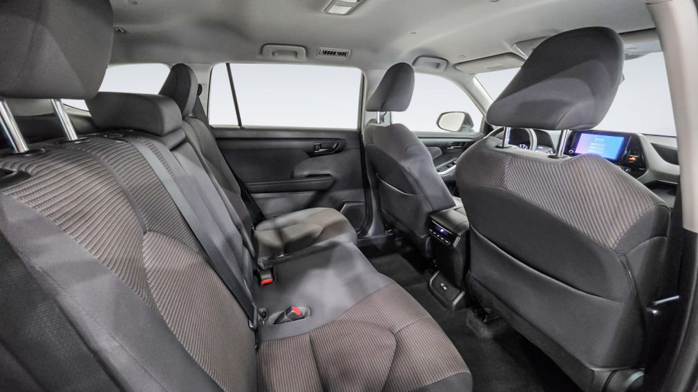 Toyota Highlander LE 2023 à vendre à Trois-Rivières - 12