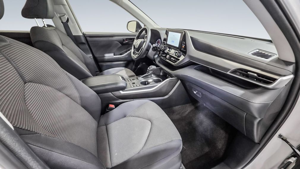 Toyota Highlander LE 2023 à vendre à Trois-Rivières - 26