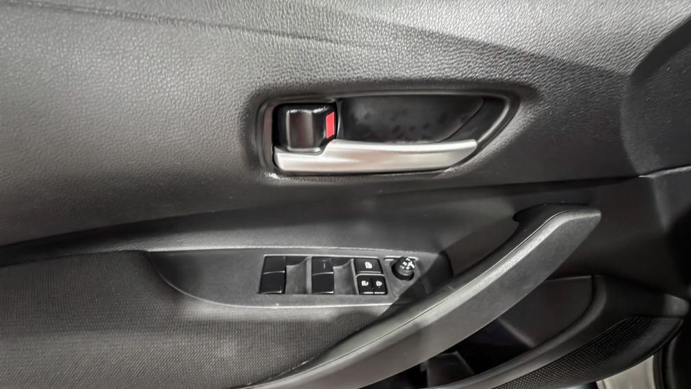 Toyota Corolla LE 2021 d&rsquo;occasion à vendre - 11