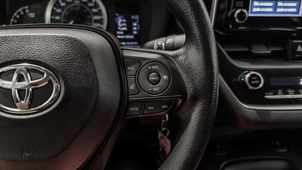 Toyota Corolla LE 2021 d&rsquo;occasion à vendre - 17