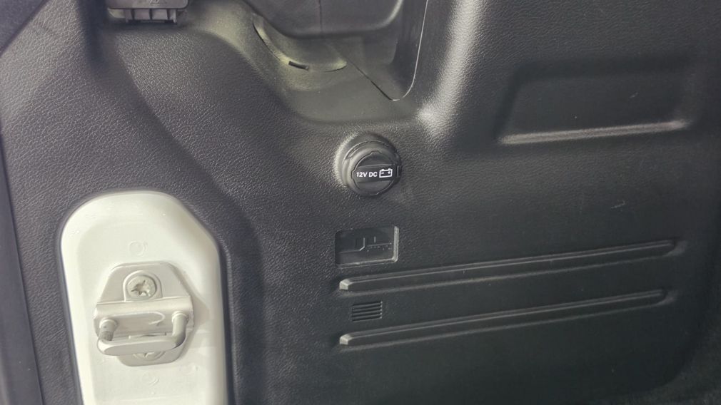 Jeep Wrangler Sahara 2023 d&rsquo;occasion à vendre - 27