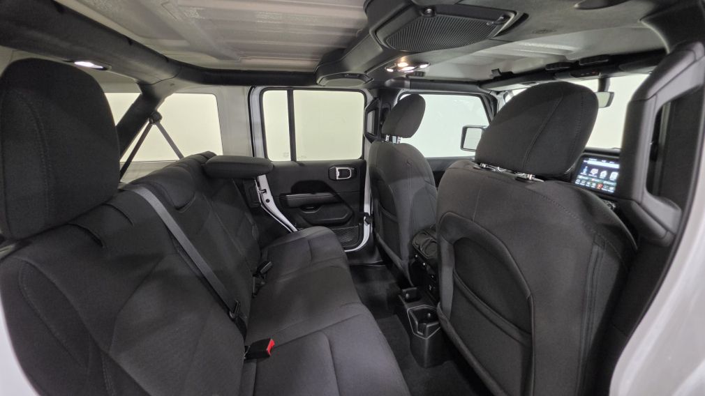 Jeep Wrangler Sahara 2023 d&rsquo;occasion à vendre - 25