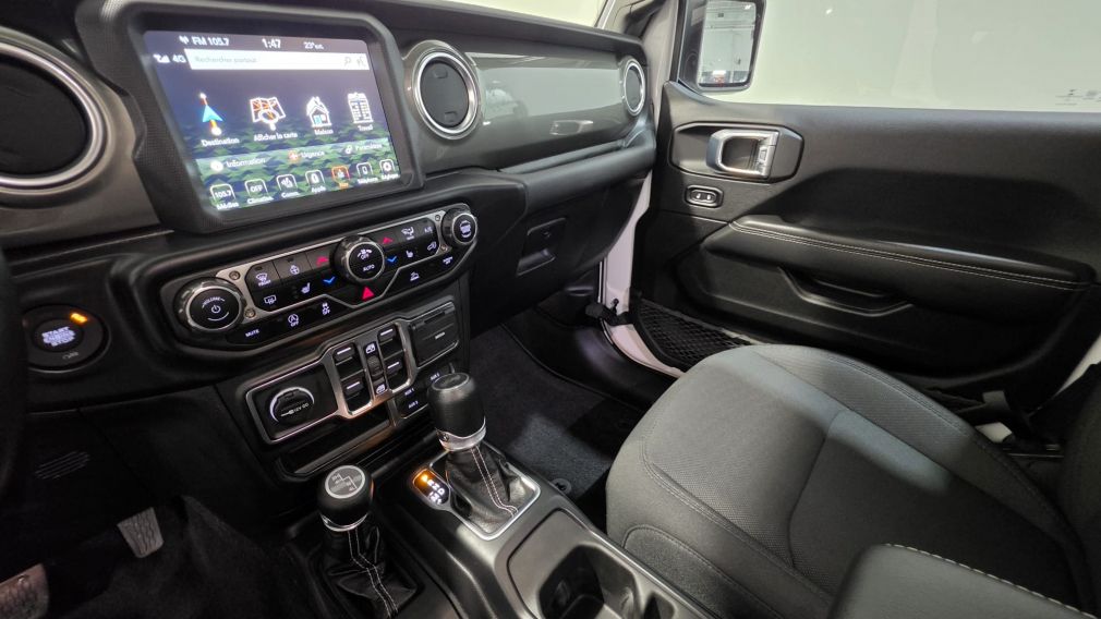 Jeep Wrangler Sahara 2023 d&rsquo;occasion à vendre - 18