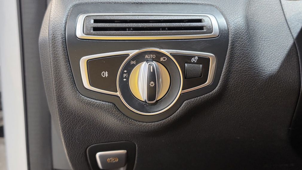 Mercedes Benz C-Class C 300 2019 à vendre à Donnacona - 35