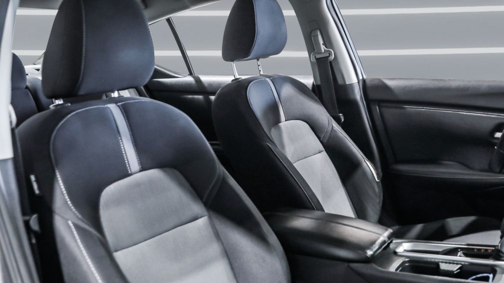 Nissan Sentra SV 2020 d&rsquo;occasion à vendre - 21