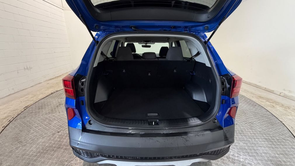Kia Seltos LX 2021 d&rsquo;occasion à vendre - 23