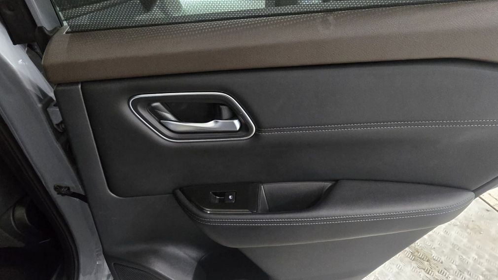 Nissan Rogue SV 2021 d&rsquo;occasion à vendre - 31