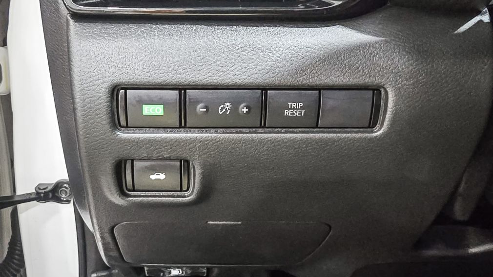 Nissan Sentra SV 2020 d&rsquo;occasion à vendre - 12