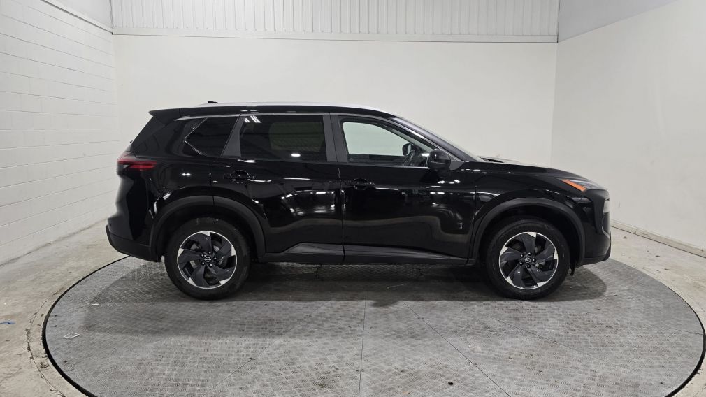 Nissan Rogue SV Moonroof 2024 d’occasion à vendre - 8