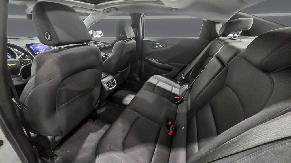 Chevrolet Malibu 1LT 2023 d&rsquo;occasion à vendre - 24