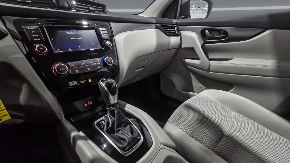 Nissan Qashqai S 2023 d’occasion à vendre - 18