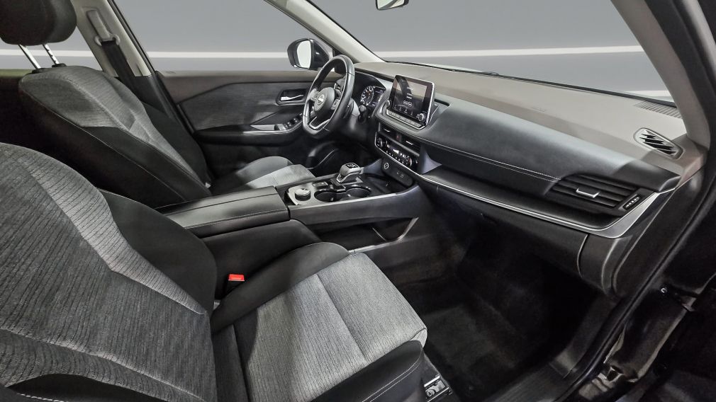 Nissan Rogue SV Moonroof 2023 d’occasion à vendre - 21