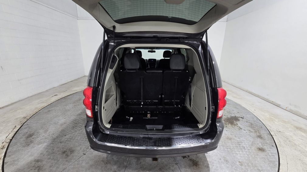 Dodge GR Caravan Crew Plus 2018 d&rsquo;occasion à vendre - 28