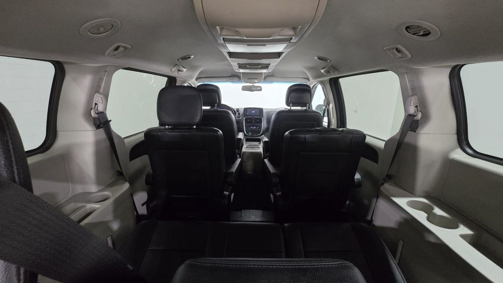 Dodge GR Caravan Crew Plus 2018 d&rsquo;occasion à vendre - 27