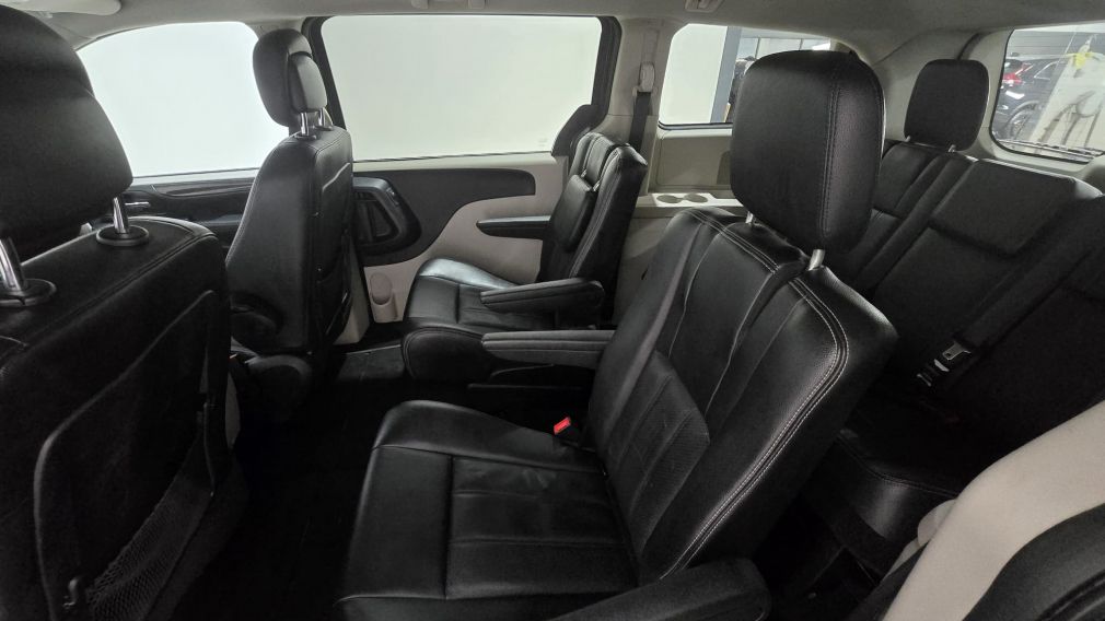Dodge GR Caravan Crew Plus 2018 d&rsquo;occasion à vendre - 21