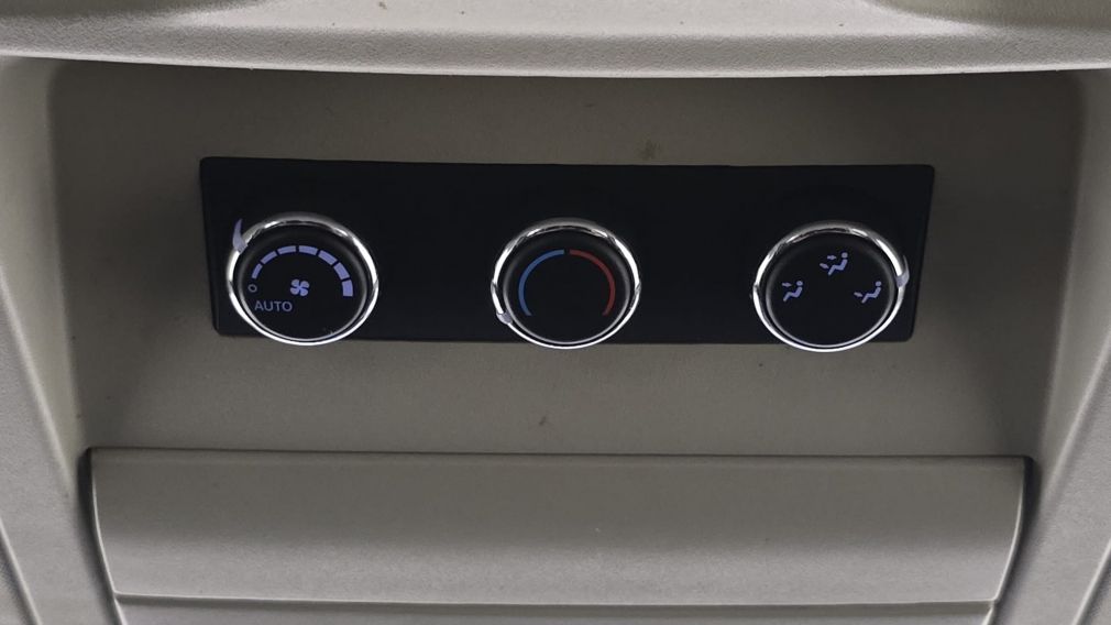 Dodge GR Caravan Crew Plus 2018 d&rsquo;occasion à vendre - 26