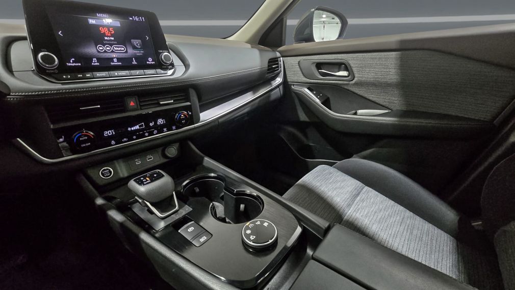 Nissan Rogue SV Moonroof 2023 d’occasion à vendre - 21