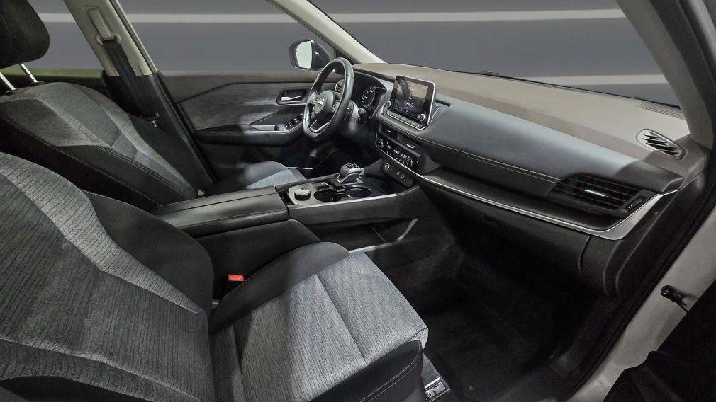 Nissan Rogue SV Moonroof 2023 d’occasion à vendre - 22