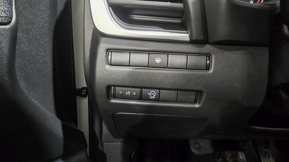 Nissan Rogue SV Moonroof 2023 d’occasion à vendre - 10