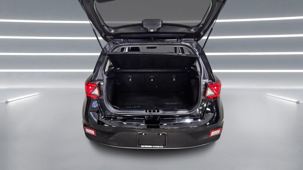 Hyundai Venue Preferred 2023 d’occasion à vendre - 24