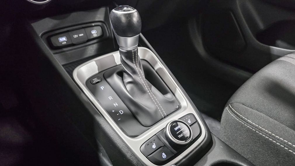 Hyundai Venue Preferred 2023 d’occasion à vendre - 20