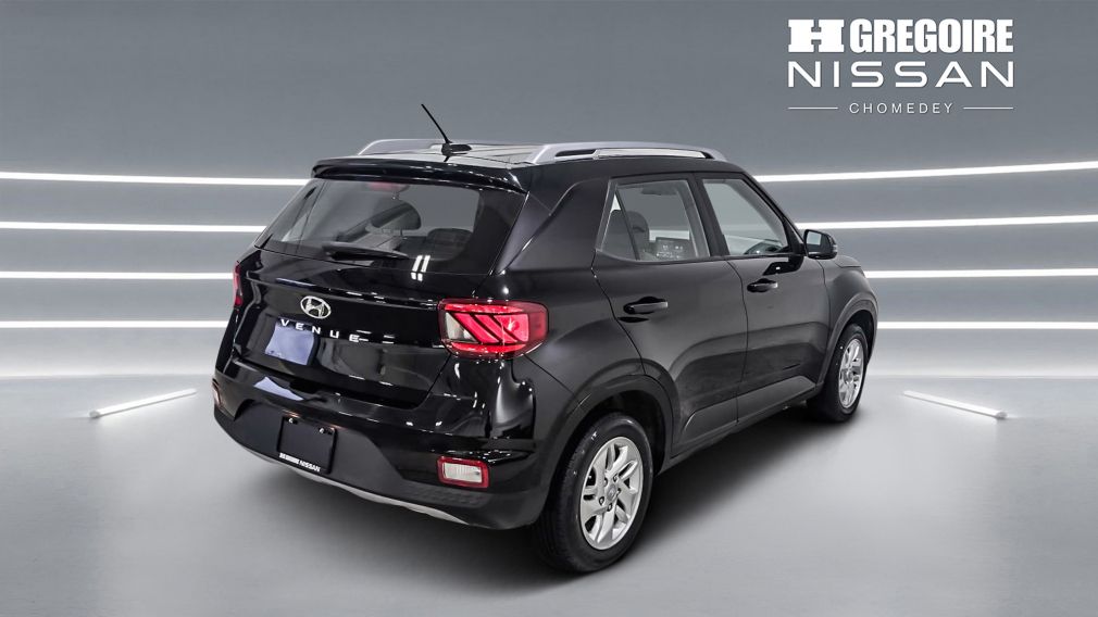 Hyundai Venue Preferred 2023 d’occasion à vendre - 7