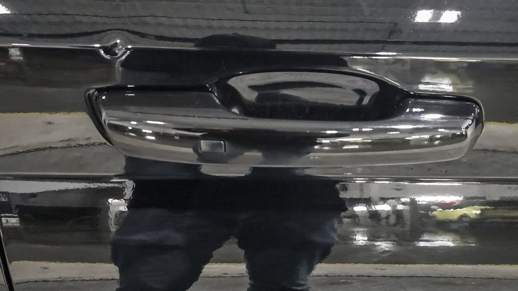 Hyundai Venue Preferred 2023 d’occasion à vendre - 10