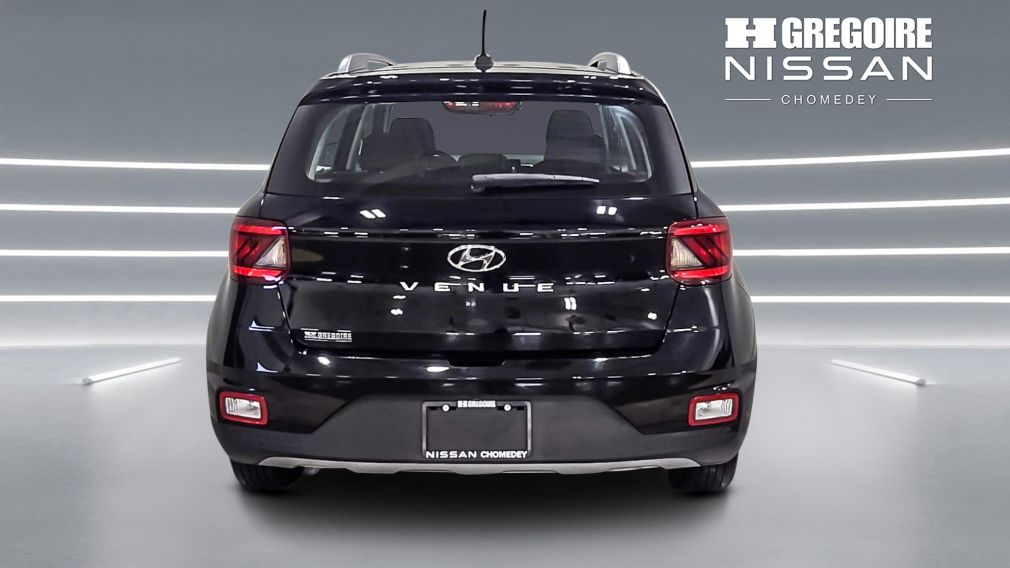 Hyundai Venue Preferred 2023 d’occasion à vendre - 6
