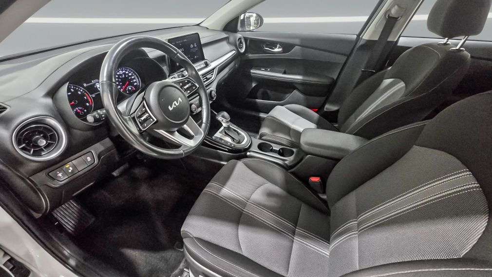 Kia Forte EX 2022 d’occasion à vendre - 12