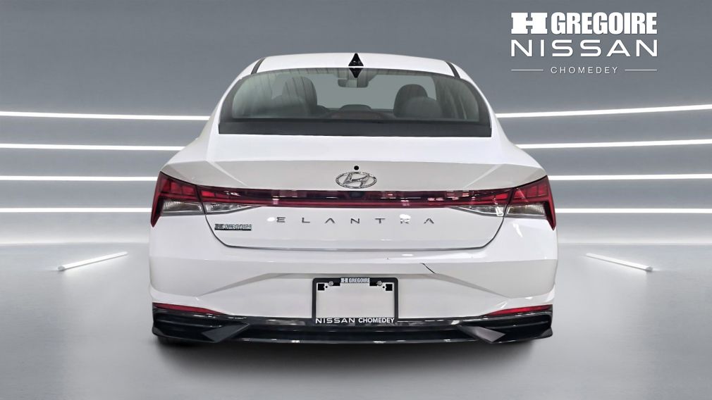 Hyundai Elantra Luxury 2023 d&rsquo;occasion à vendre - 6