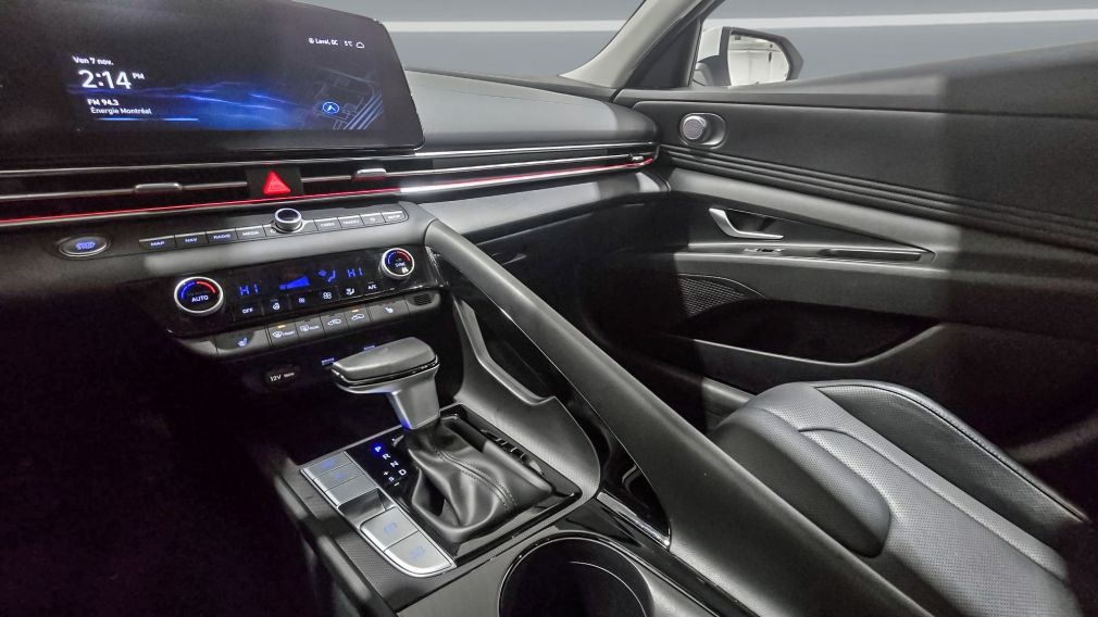 Hyundai Elantra Luxury 2023 d&rsquo;occasion à vendre - 20