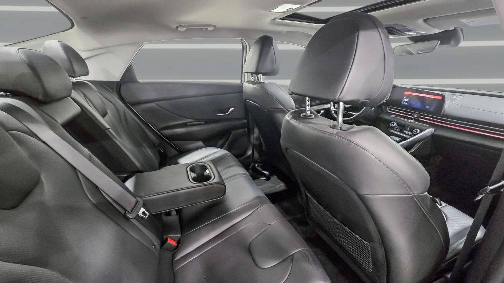 Hyundai Elantra Luxury 2023 d&rsquo;occasion à vendre - 23