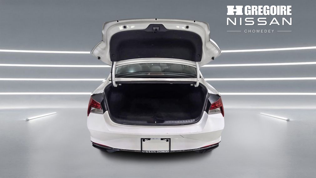 Hyundai Elantra Luxury 2023 d&rsquo;occasion à vendre - 25