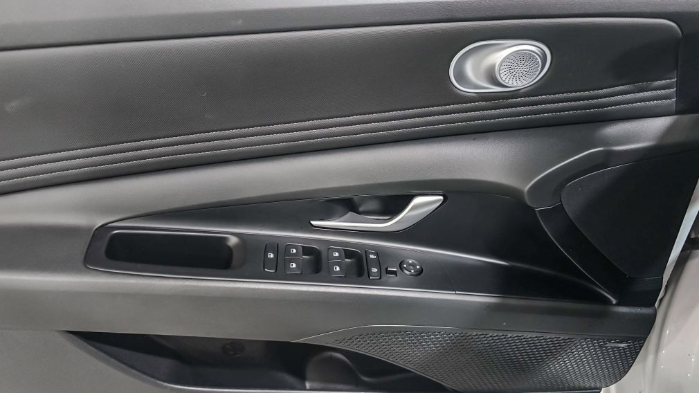 Hyundai Elantra Luxury 2023 d&rsquo;occasion à vendre - 11