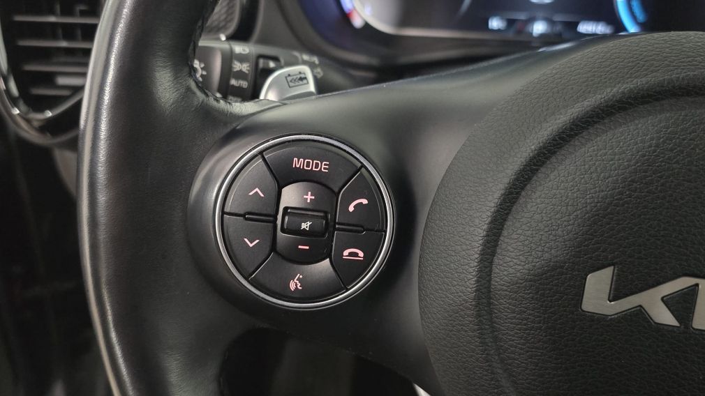 Kia Soul EV Premium 2022 d&rsquo;occasion à vendre - 19