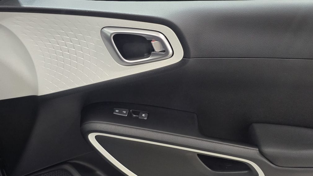 Kia Soul EV Premium 2022 d&rsquo;occasion à vendre - 39