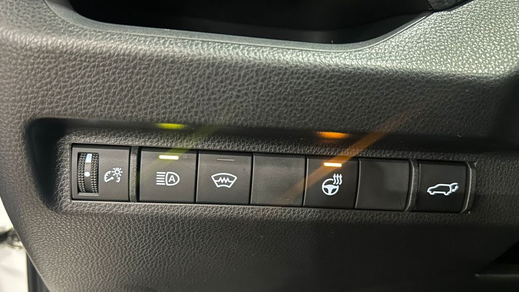 Toyota RAV4 Prime XSE 2024 d&rsquo;occasion à vendre - 11