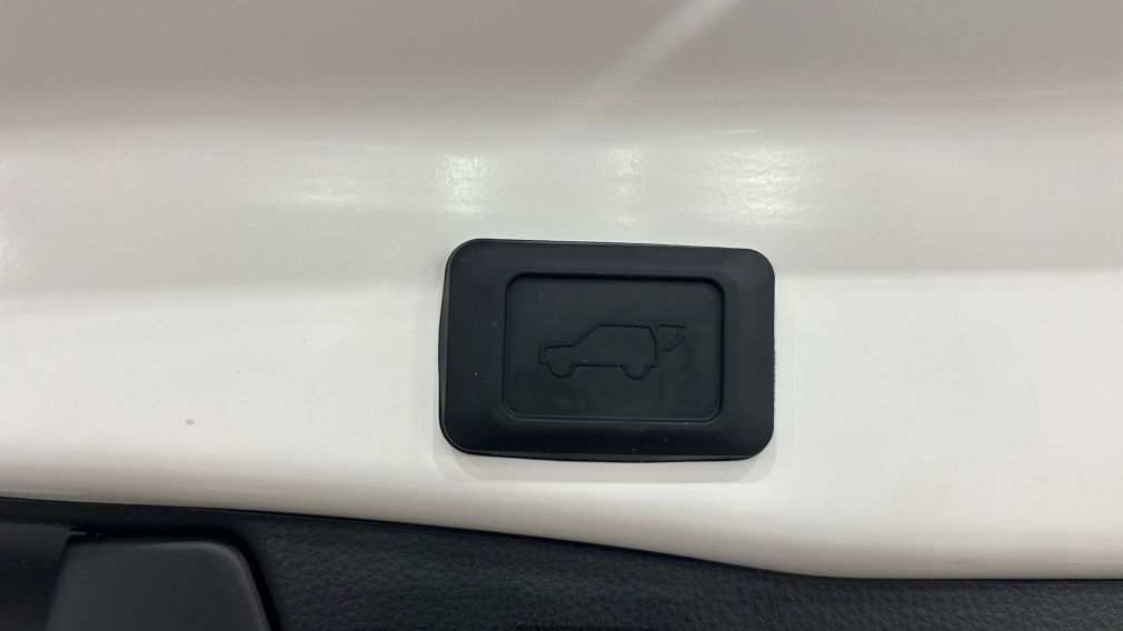 Toyota RAV4 Prime XSE 2024 d&rsquo;occasion à vendre - 30