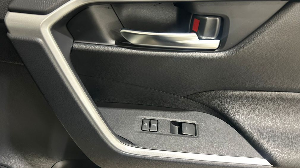 Toyota RAV4 Prime XSE 2024 d&rsquo;occasion à vendre - 31