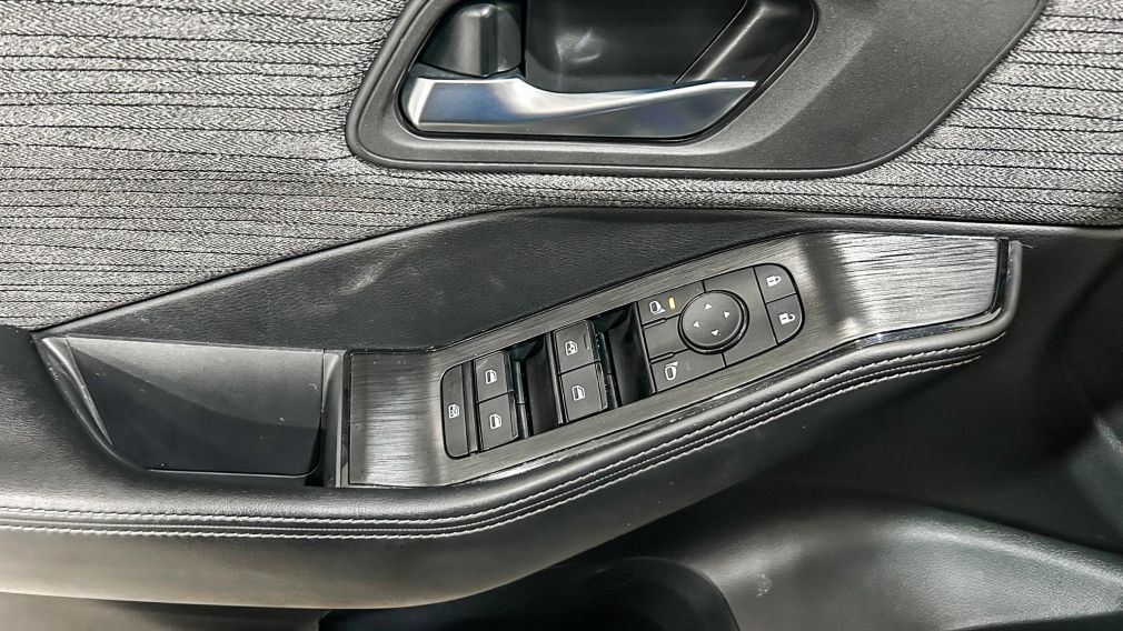 Nissan Rogue SV Moonroof 2023 d&rsquo;occasion à vendre - 12